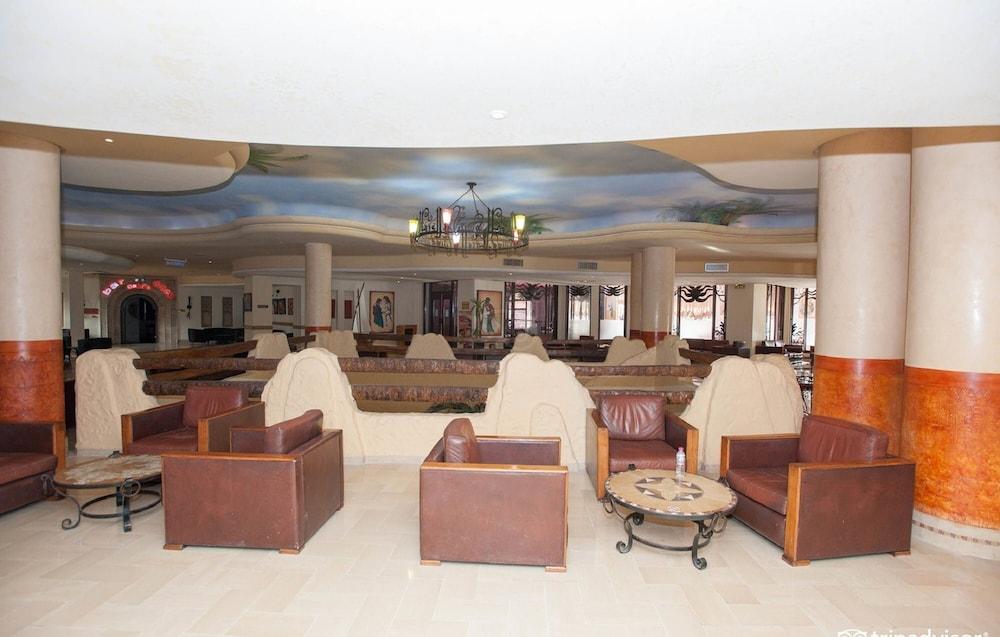 El Kantaoui Center ميناء القنطاوي المظهر الخارجي الصورة